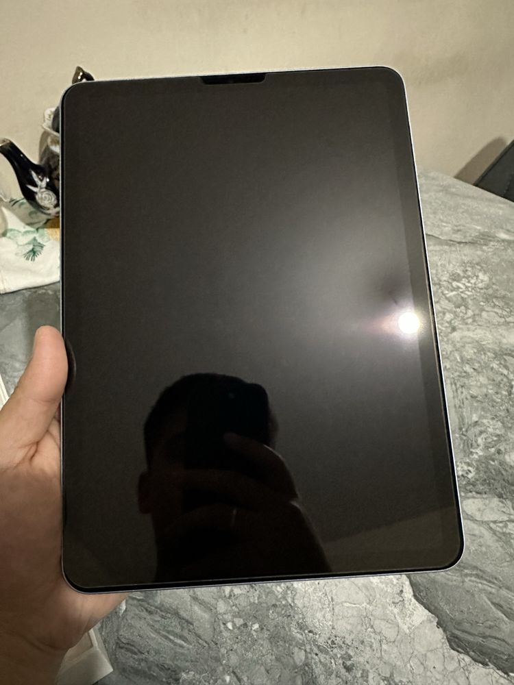 Продаётся IPad Air 4th Gen 64gb