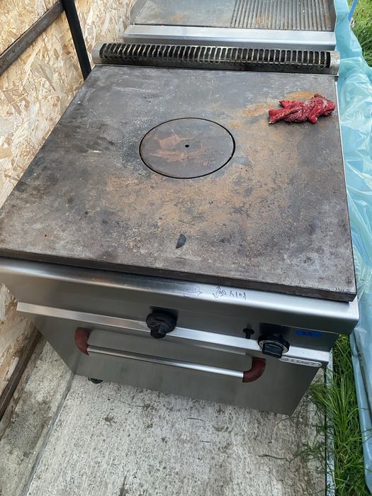 plita de gatit pe gaz cu cuptor Bertos