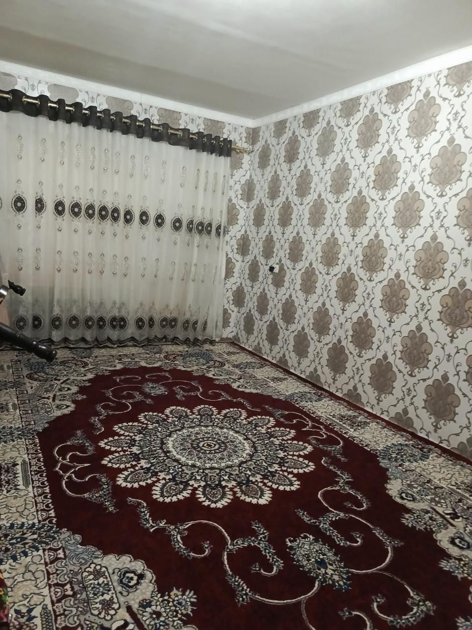 Срочна 2 хонали Уй сотилади 5/1 районда