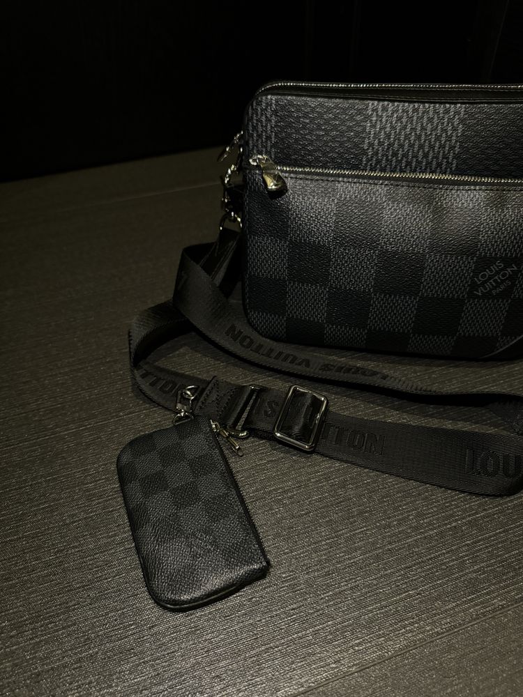 100% оригинална Louis Vuitton Trio Messenger чанта