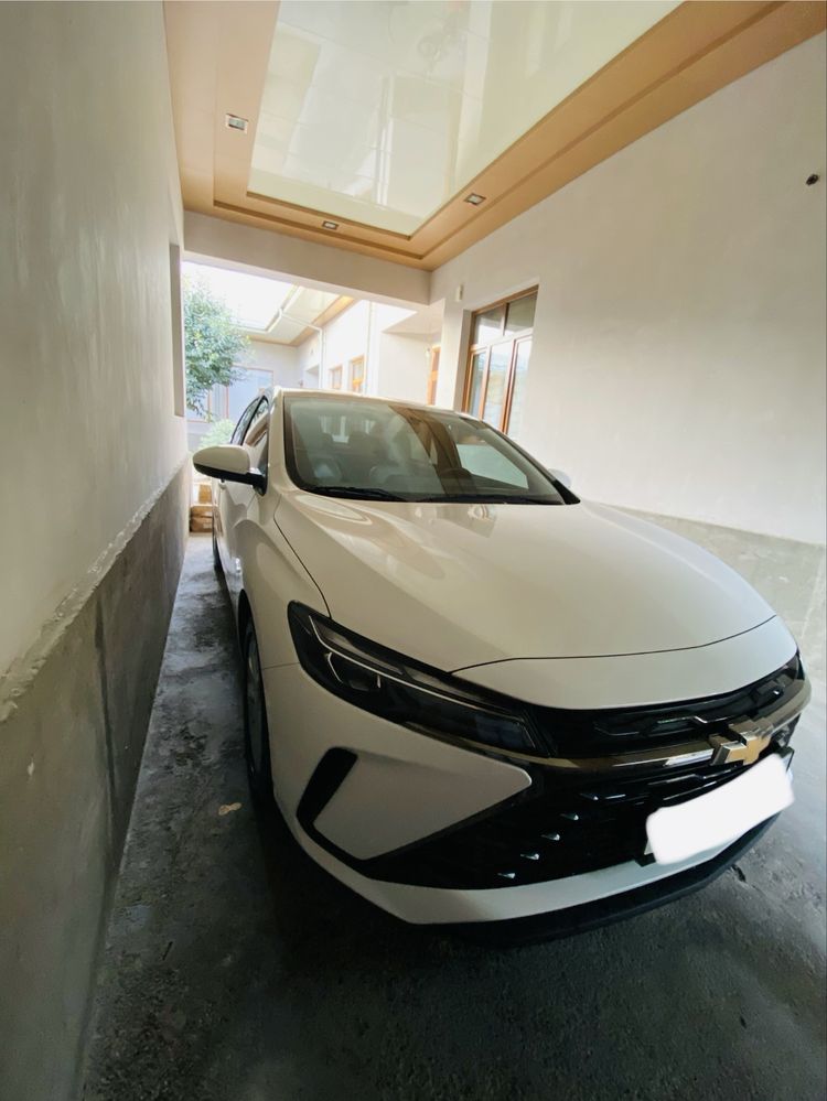 Monza oq 2023yil 1.5 atmosferniy