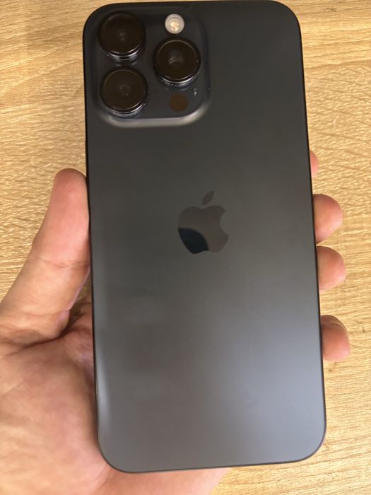 Айфон 15 про мах