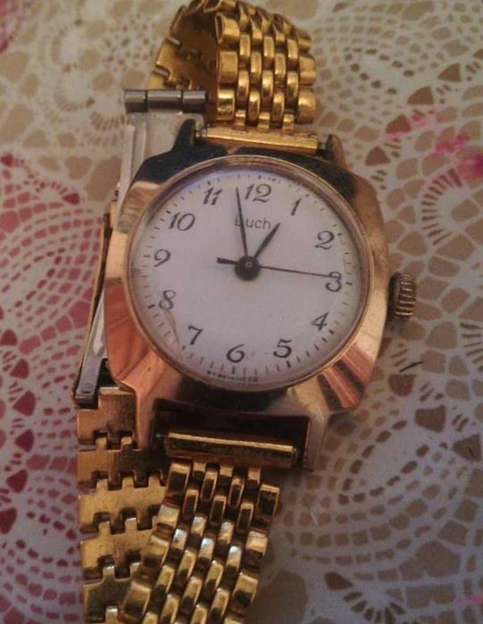 Часы с позолотой на запчасти