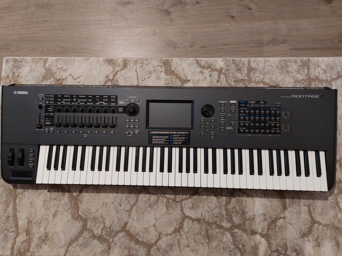 Vând Yamaha Montage 7 workstation/sintetizator