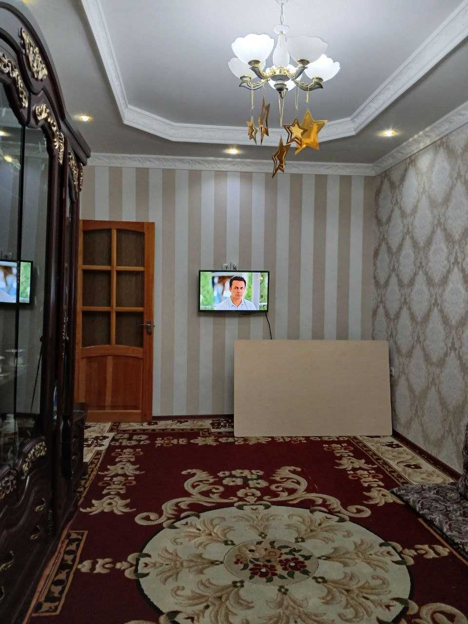 Продаётся 2-х комнатная квартира в массиве Ибн-Сино 2 г. Ташкент