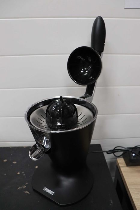 Сокоизстисквачка за цитруси Princess, безшумен мотор, 300W