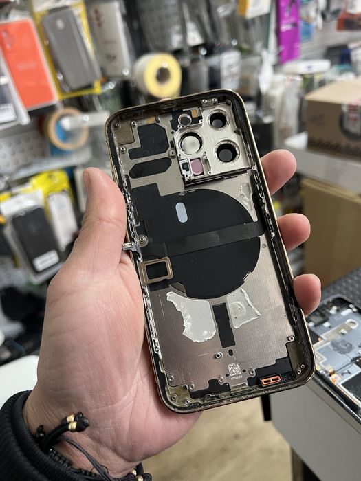 Piese pentru iphone display , camere, mufa incarcare ,carcasa Difuzor