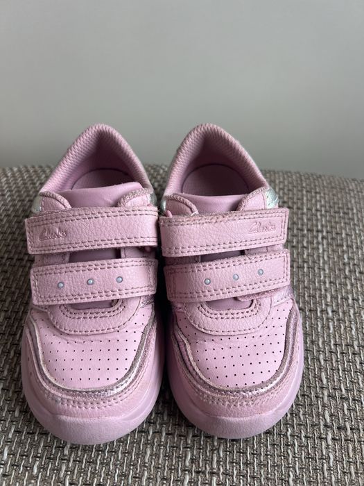 Обувки Clarks
