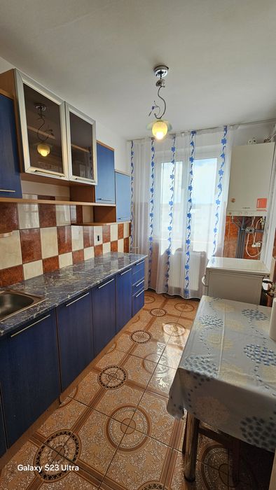 Apartament 2 camere in Onesti, zona centrala.