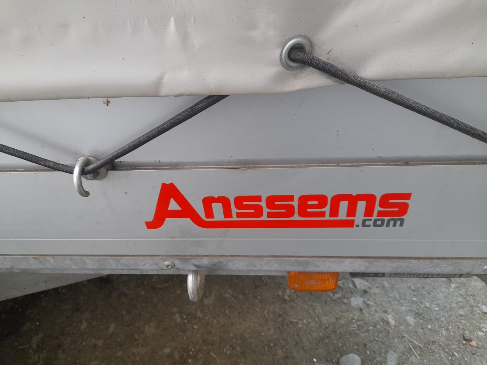 Remorca  auto marca ansems 2500 kg