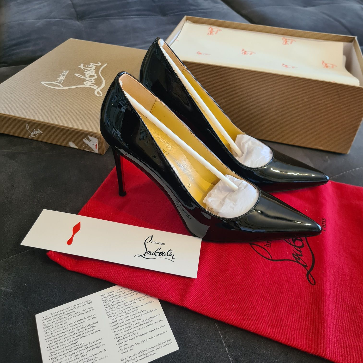 Pantofi Louboutin (Kate 10 cm pumps) - piele naturala, size 38/39