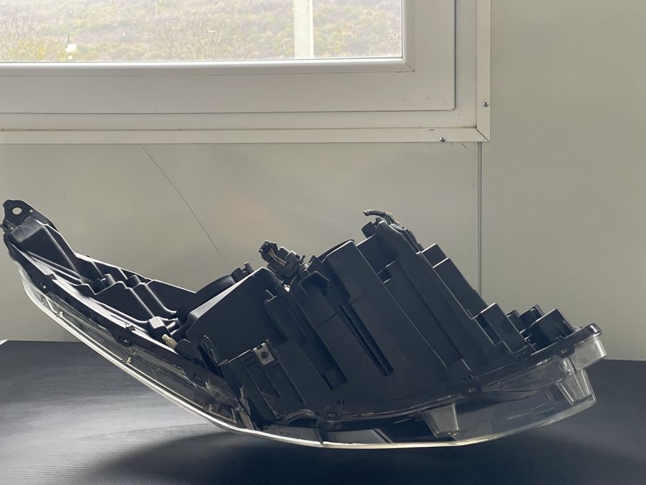 Ляв фар Пежо 3008 фейслифт, 2014-2016г