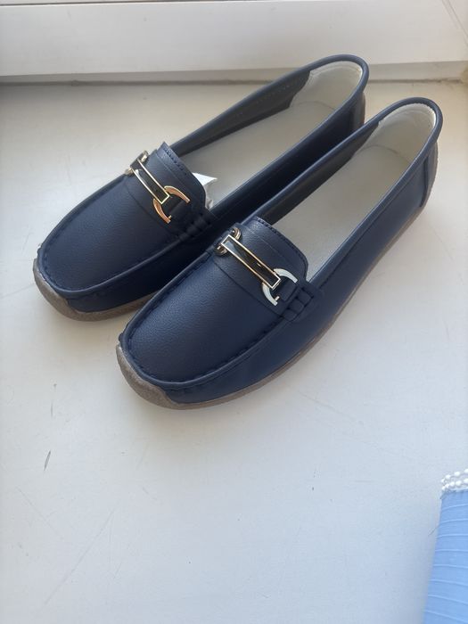 Продам женские макасины