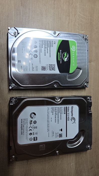 2 buc HDD 3.5 SATA3, 1Tb + 2Tb, uz personal, intretinute