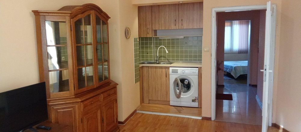 Двустаен апартамент под наем в кв. Каменица 2