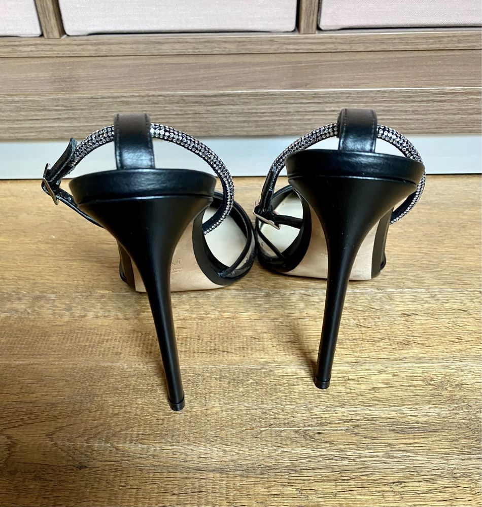 Pantofi Alevi, Louboutin, Jimmy Choo, Dior