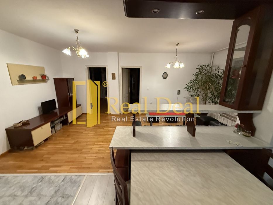 Продава се Тристаен апартамент в София, Лагера - 90 кв.м за 2880 €/кв.м - Снимка #3