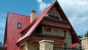 Reparații acoperișuri București – montaj tablă cu garanție inclusă