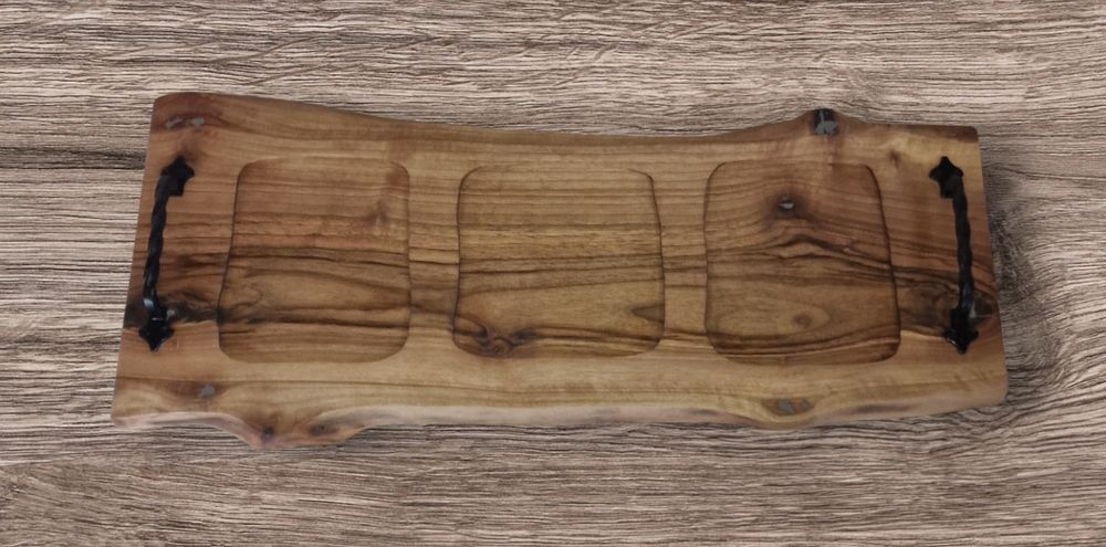 Дъски за рязане и сервиране от орех