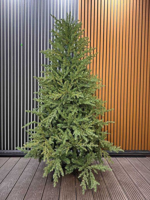 елка новогодняя. archa yangi yil