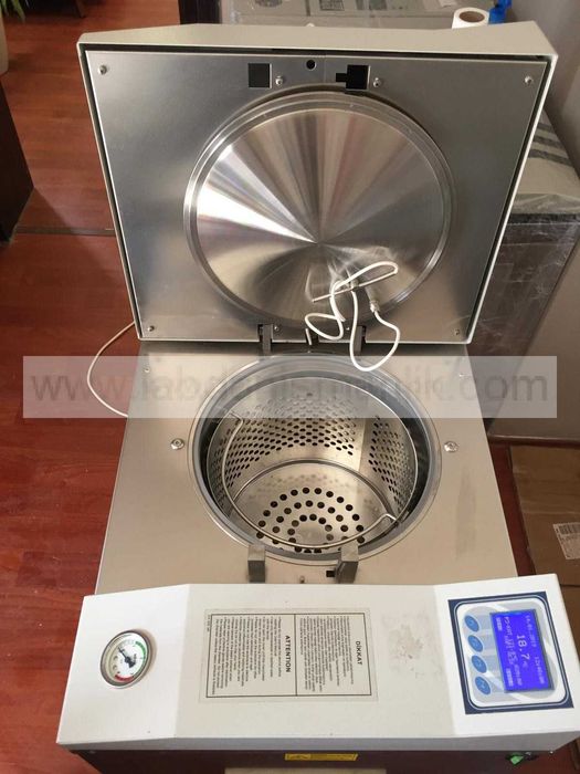 Autoclav/Sterilizator cu aburi verticalNUVE OT 40L-absolut nou/sigilat