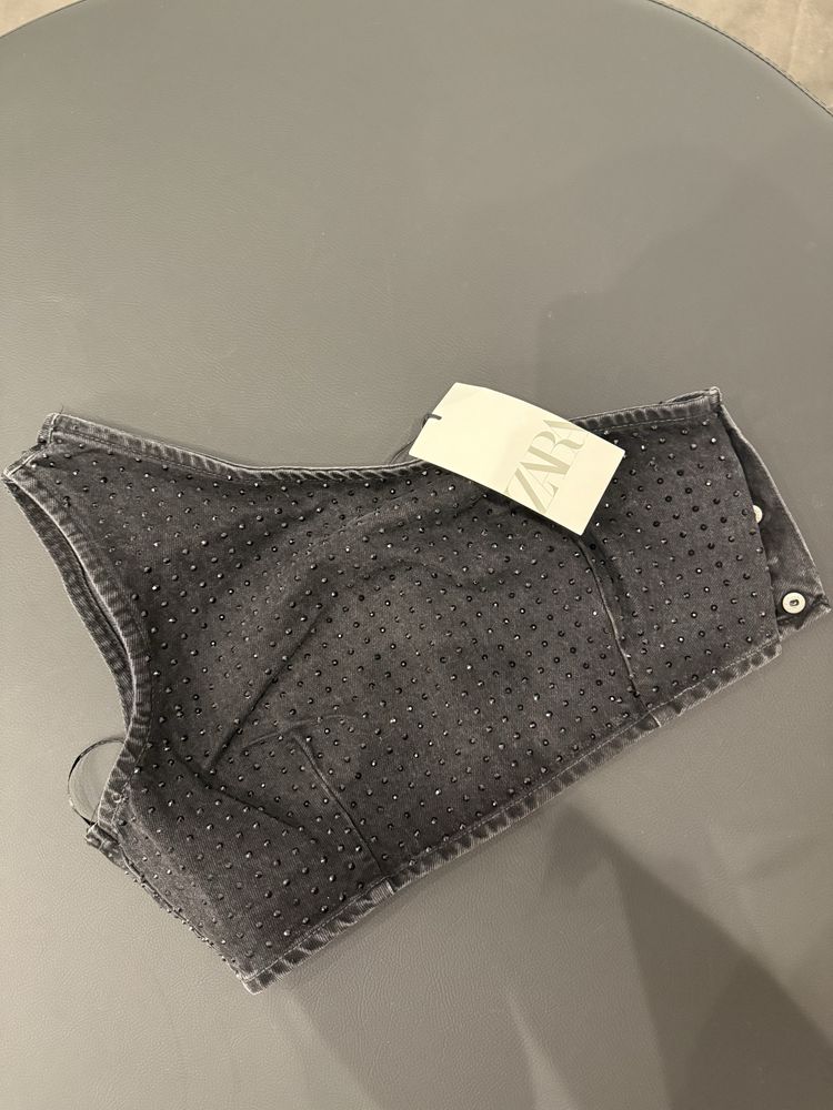 Versace панталонки и риза, Zara топ
