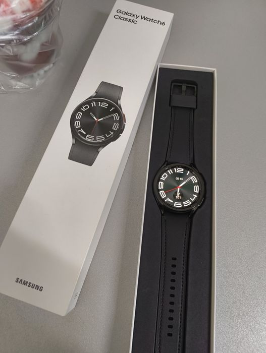 Продам часы Samsung Galaxy Watch6 Classic