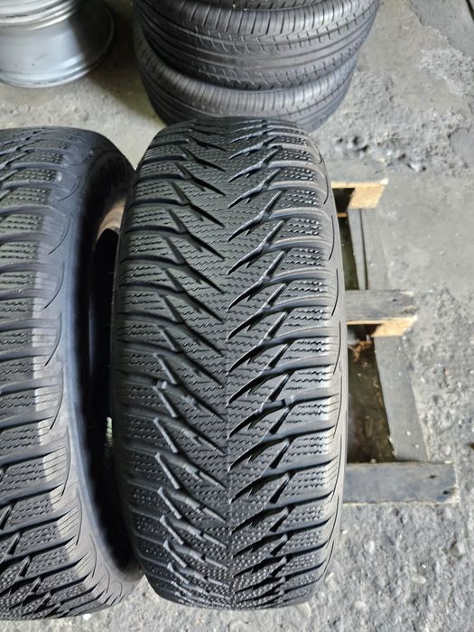 2 anvelope iarna 195 65 15 Goodyear