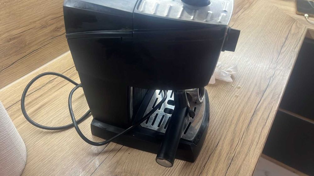 Кафемашина Delonghi EC157