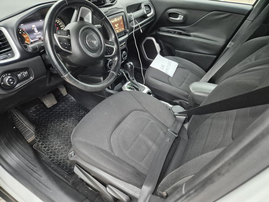 Jepp renegade automata 4x4 rar efectuat