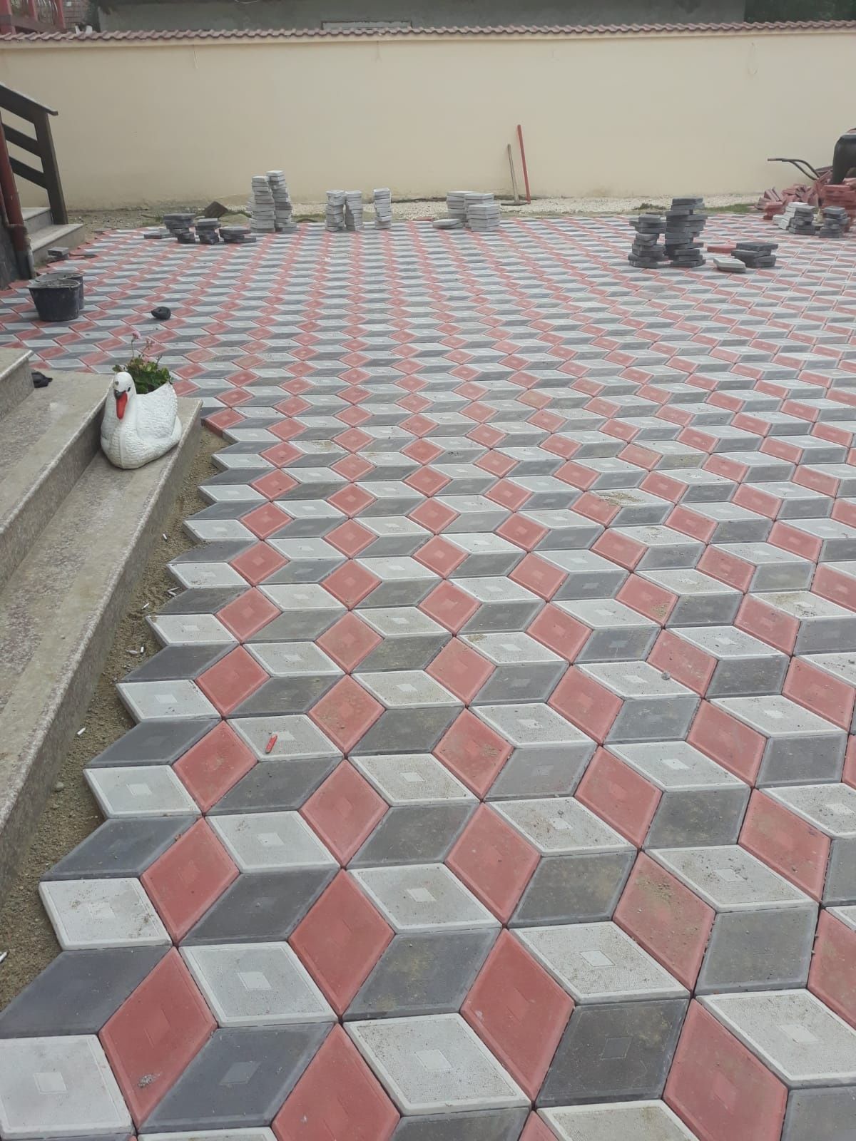 Productie dale din beton vibrocomprimat pavaje pavele montaj romb 3D