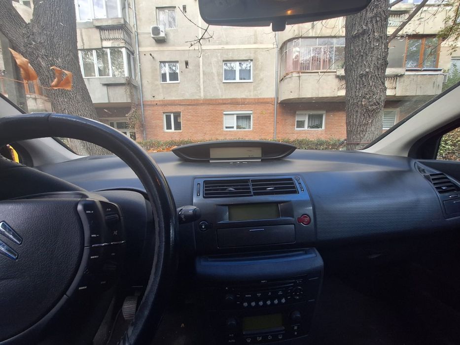 Vand Citroen C4 2010 1.6 benzina