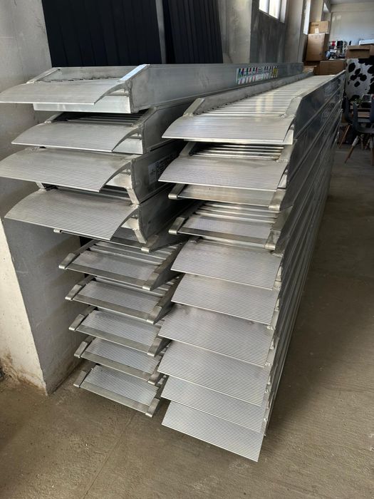Rampe aluminiu Italia Noi | Auto | Rampa | Agro (BC)