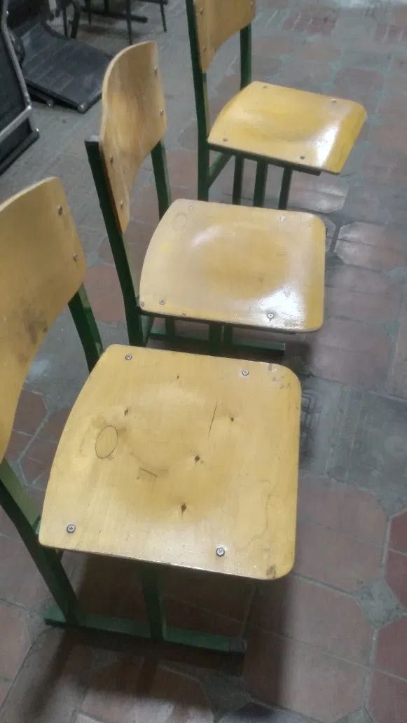 Maktab partalari va stullari sotiladi!
Продаются парты и стулья!