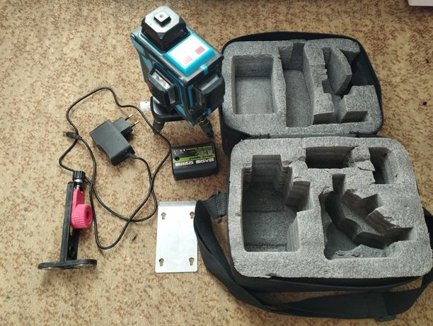 Продам лазерный нивелир 3D