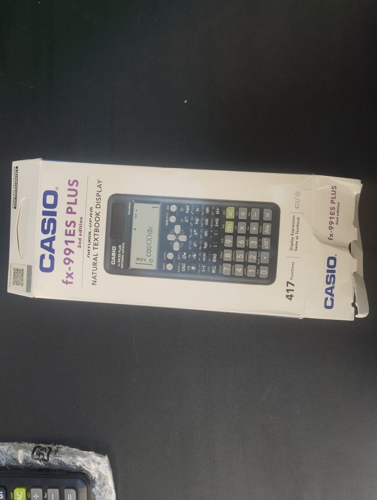 Научен калкулатор Casio fx-991 ES PLUS