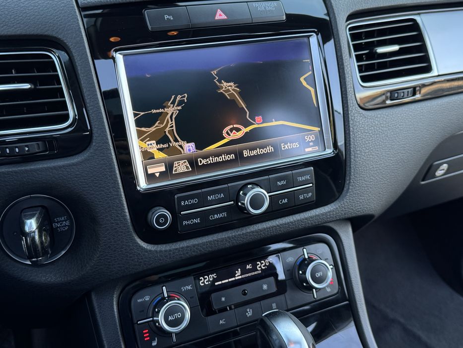 Vw touareg 2012 3.0//245cp