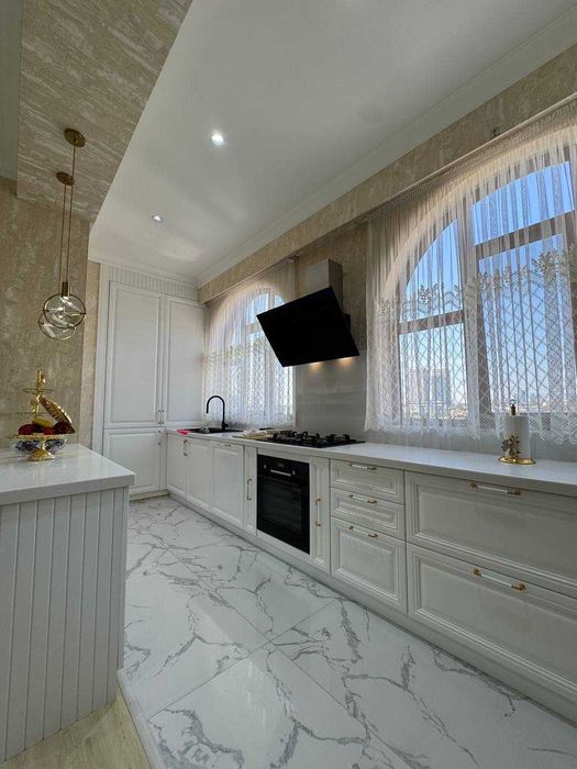 продается 3 комнатная евро квартира 175м2: Мирабад Госпитальный СРОЧНО