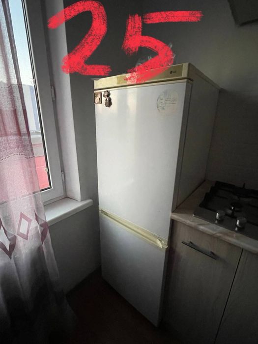 Холодильник продам