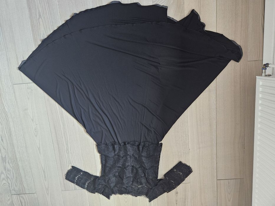 Vand rochie gala pentru gravide