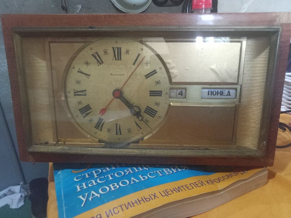 Продам, Часы старинные.
