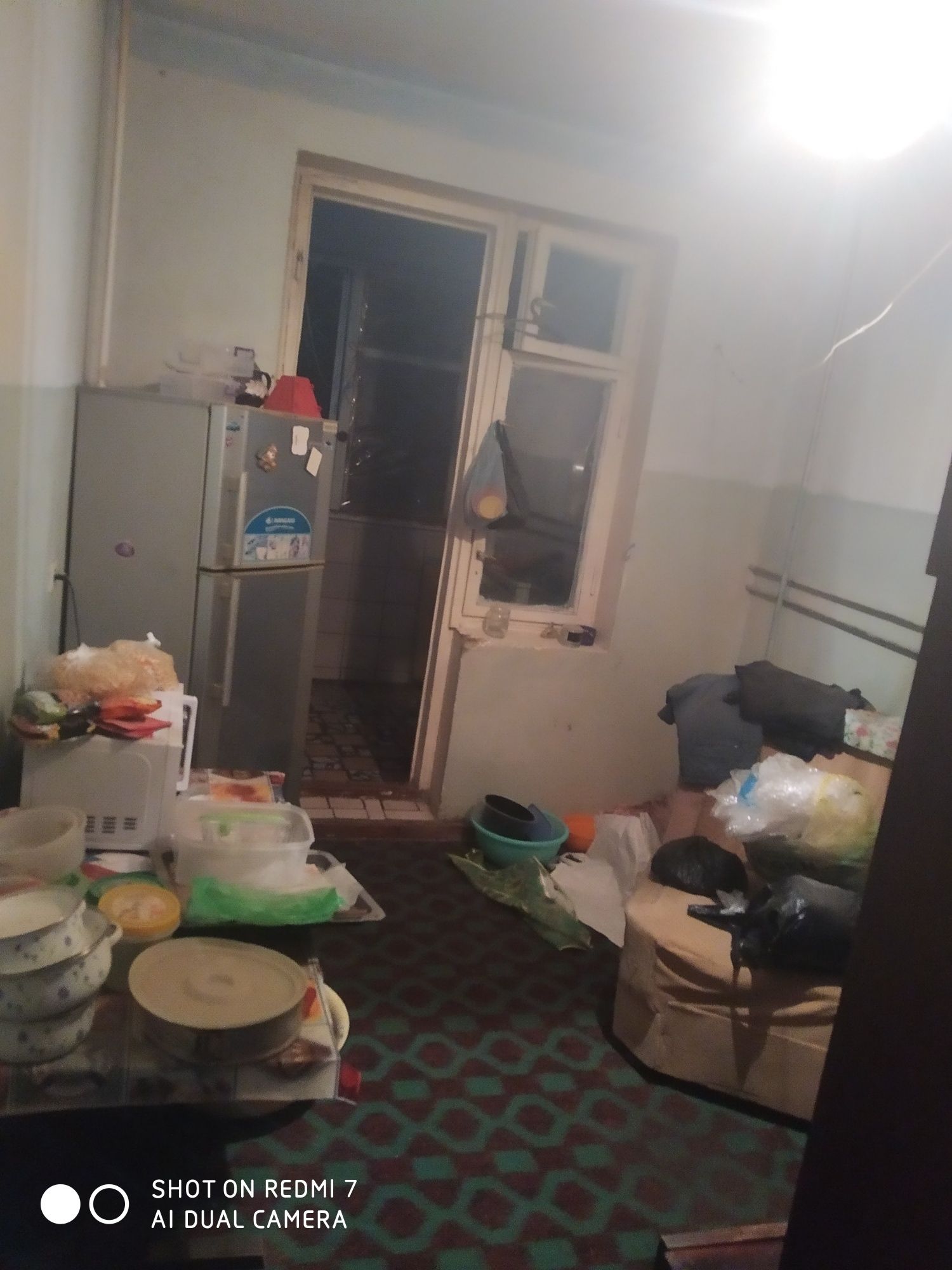 3хоналик квартира сотилади. 30 000 долларов