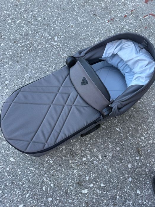 Бебешка количка за близнаци Junama