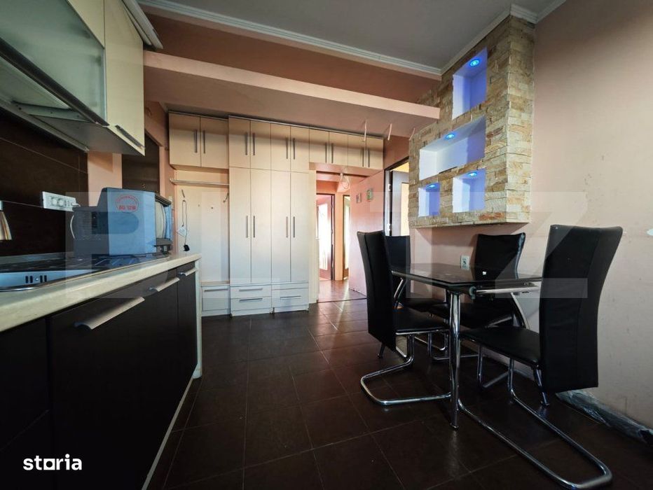 Apartament de vanzare, cu 3 camere, 70 mp, zona Iosia-Nord