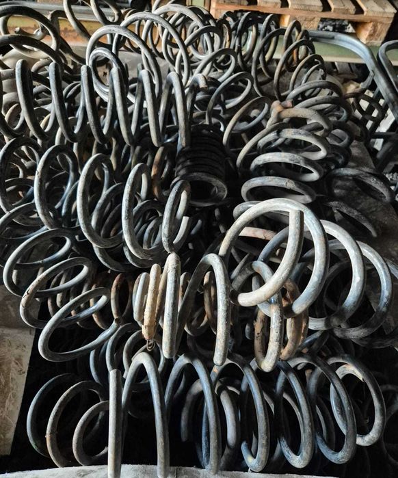 TitanAuto пружины стойки на немецкие, японские и корейские автомобили