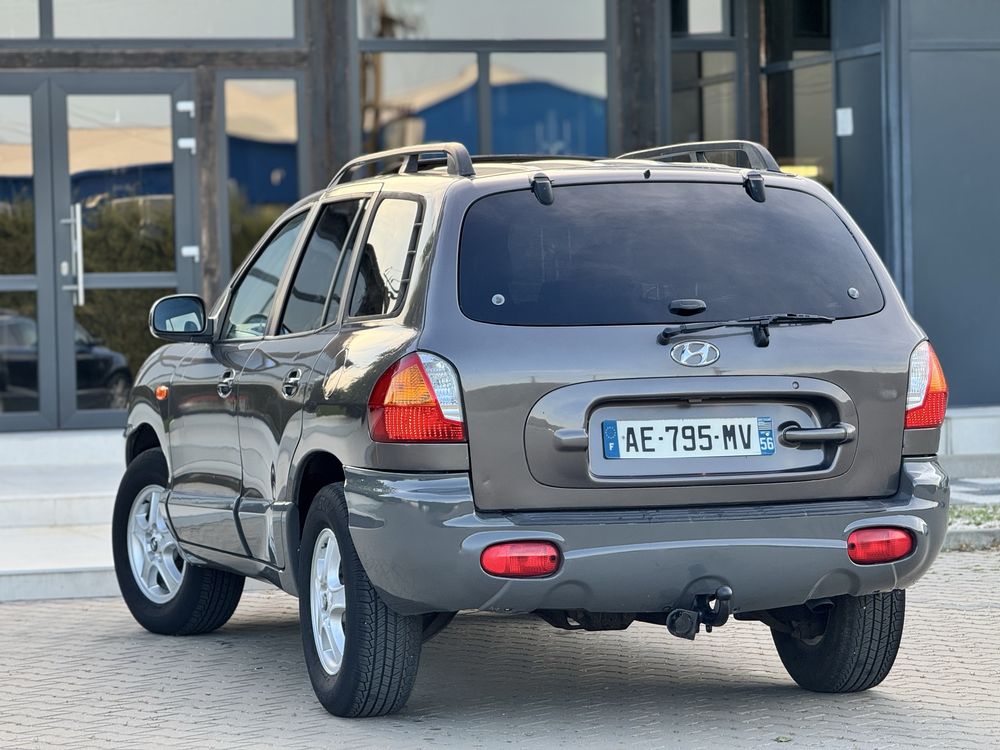 Hyundai Santa Fe 2.0 CRDi 125 caii 2005