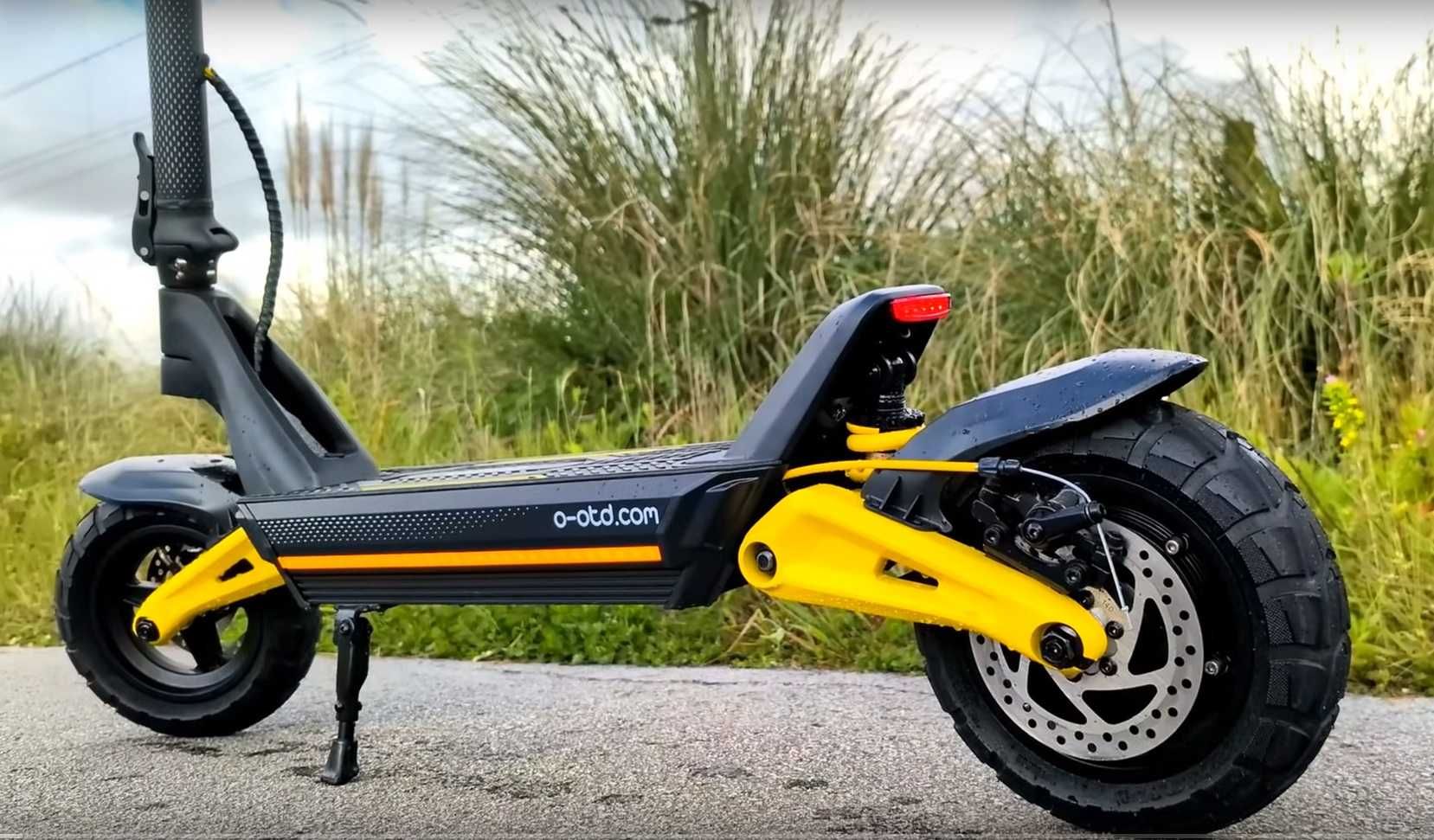 Trotineta electrica S10, 10 inch, 1400W, 55km/h, 48V cu 20Ah