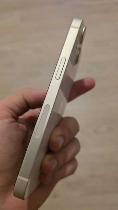 Iphone 14 alb 128 gb 87% baterie