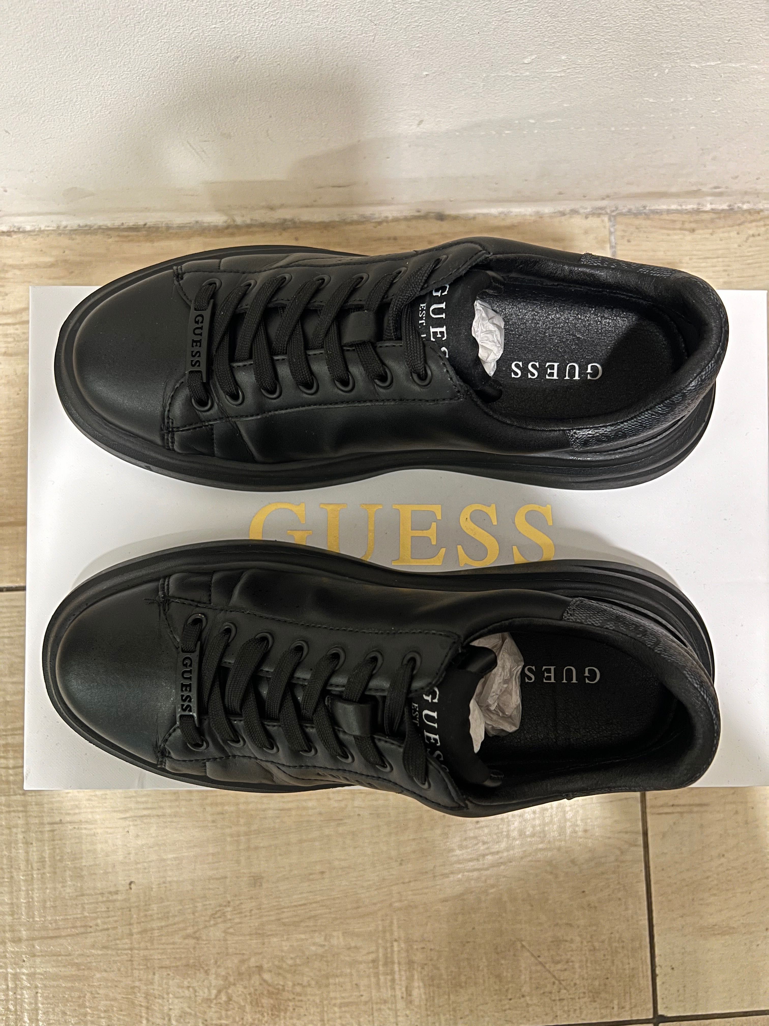 Обувки Guess ELBA