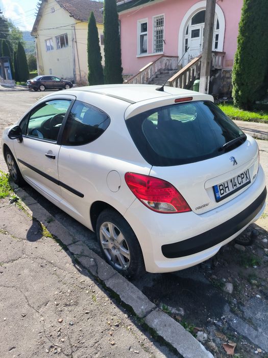 Peugeot 207 1,6 hdi